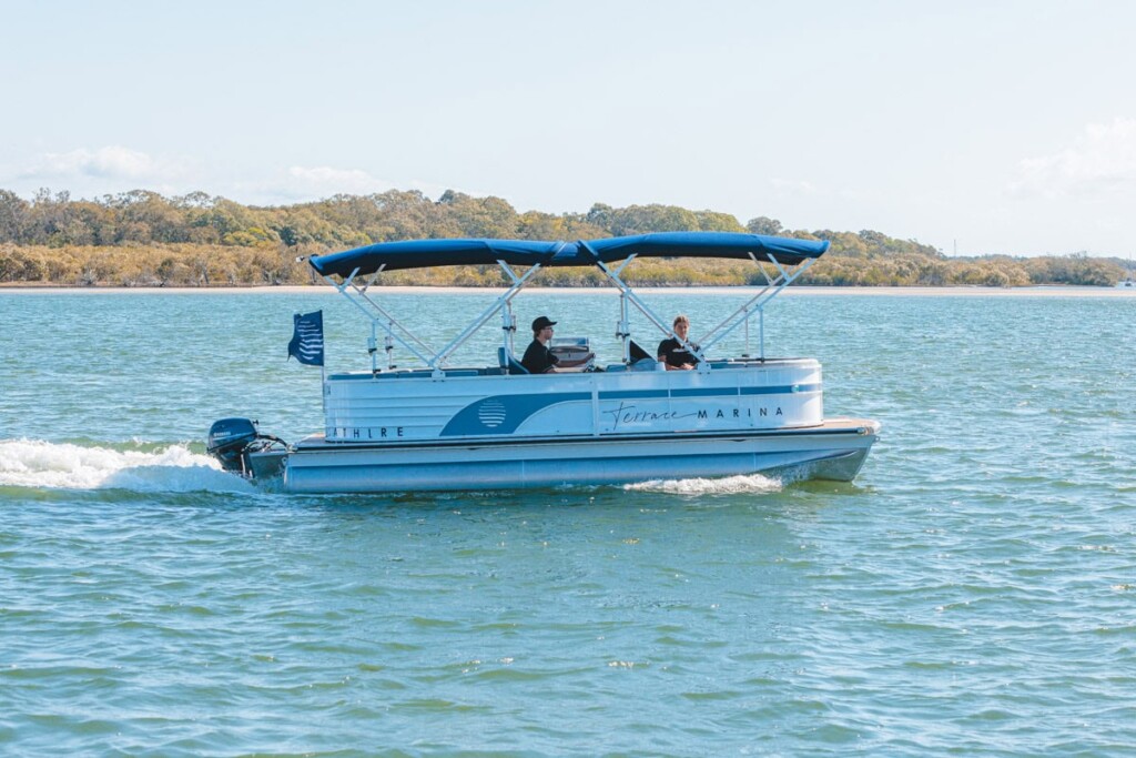 10 Person Luxury Noosa River Cruise Pontoon with BBQ