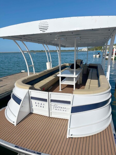 25 Person BBQ Pontoon Hire, Noosa River Gallery